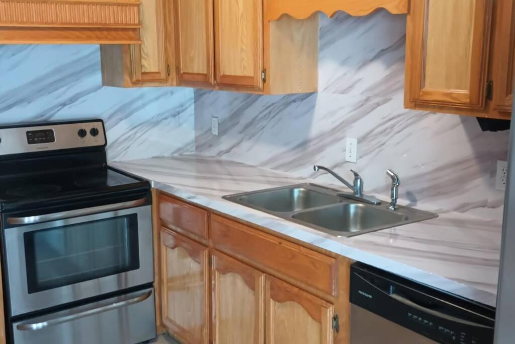 Mcallen 4Br With Pool, Shopping & More エクステリア 写真