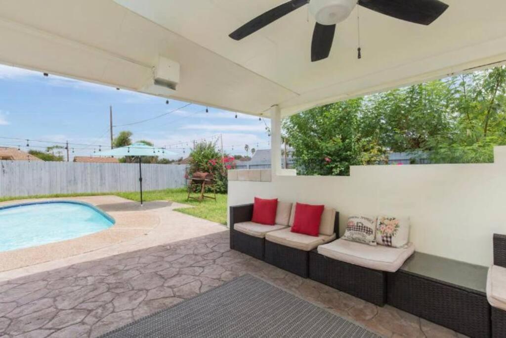 Mcallen 4Br With Pool, Shopping & More エクステリア 写真