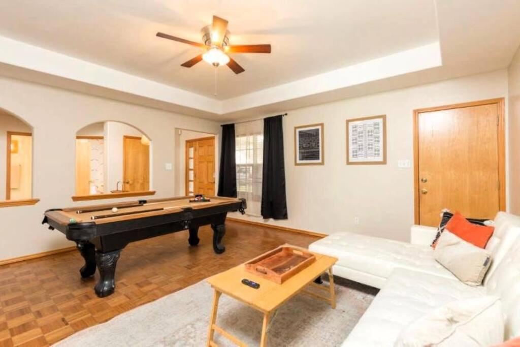 Mcallen 4Br With Pool, Shopping & More エクステリア 写真