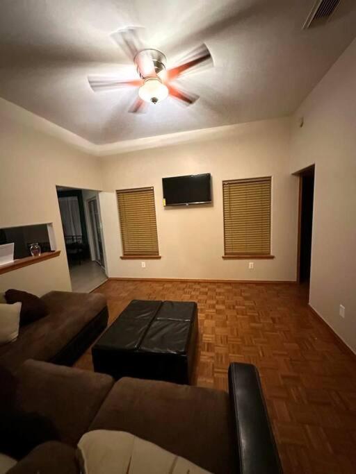 Mcallen 4Br With Pool, Shopping & More エクステリア 写真