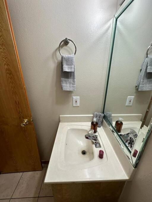 Mcallen 4Br With Pool, Shopping & More エクステリア 写真